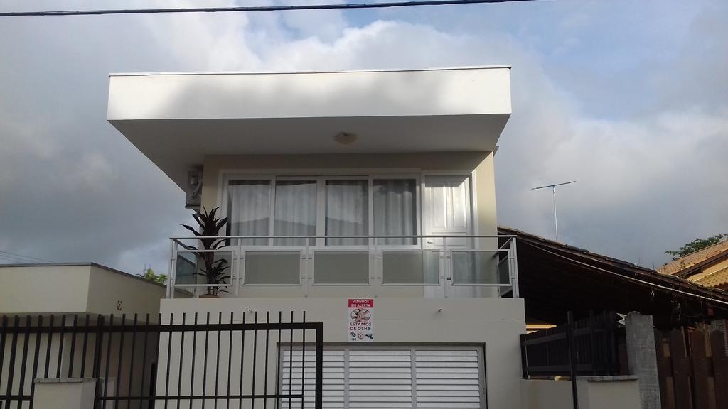 Apto E Suites Praia Do Itapocoroi Penha  Exterior photo